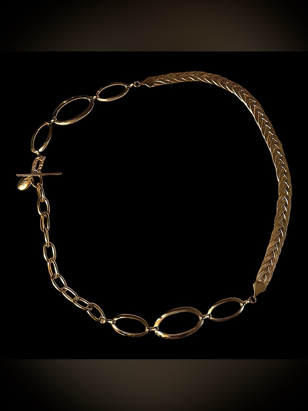 Liz Claiborne 1990 Gold Herringbone Chain w/Oval Links Bold Statement Belt 32-42